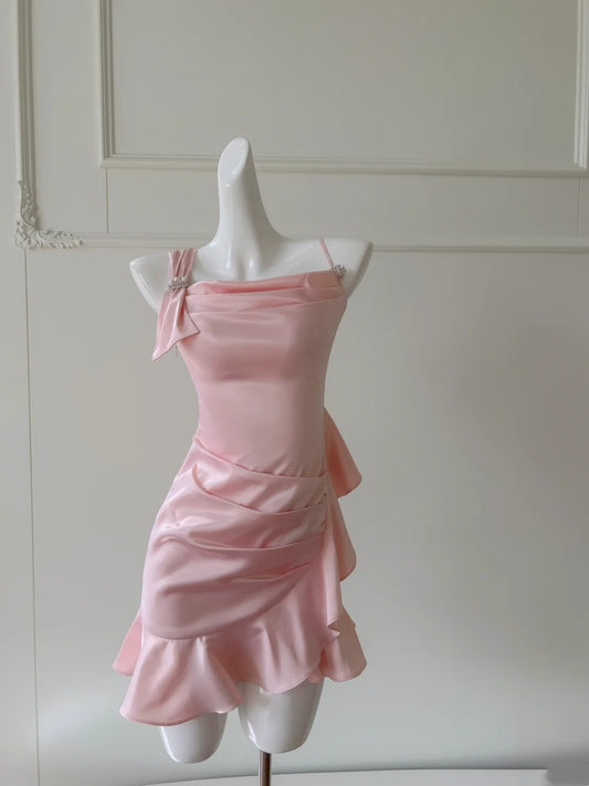 Jolie robe de soirée asymétrique, courte, tenue de bal, de fête d'anniversaire, de cocktail, D3327