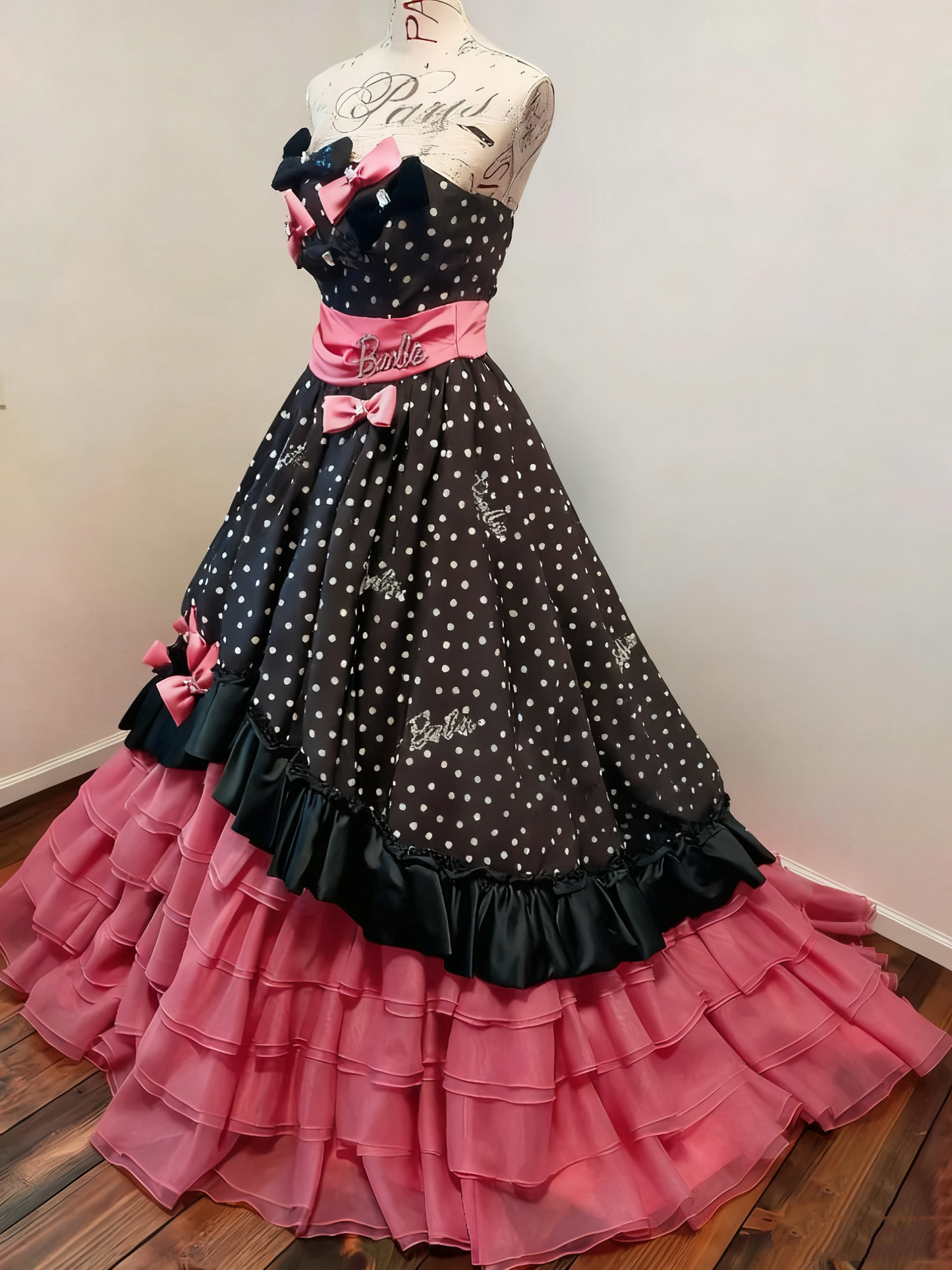 Robe de bal mignonne, sans bretelles, à volants, robe de bal, robe de Quinceanera, robe de fête d'anniversaire, D3376
