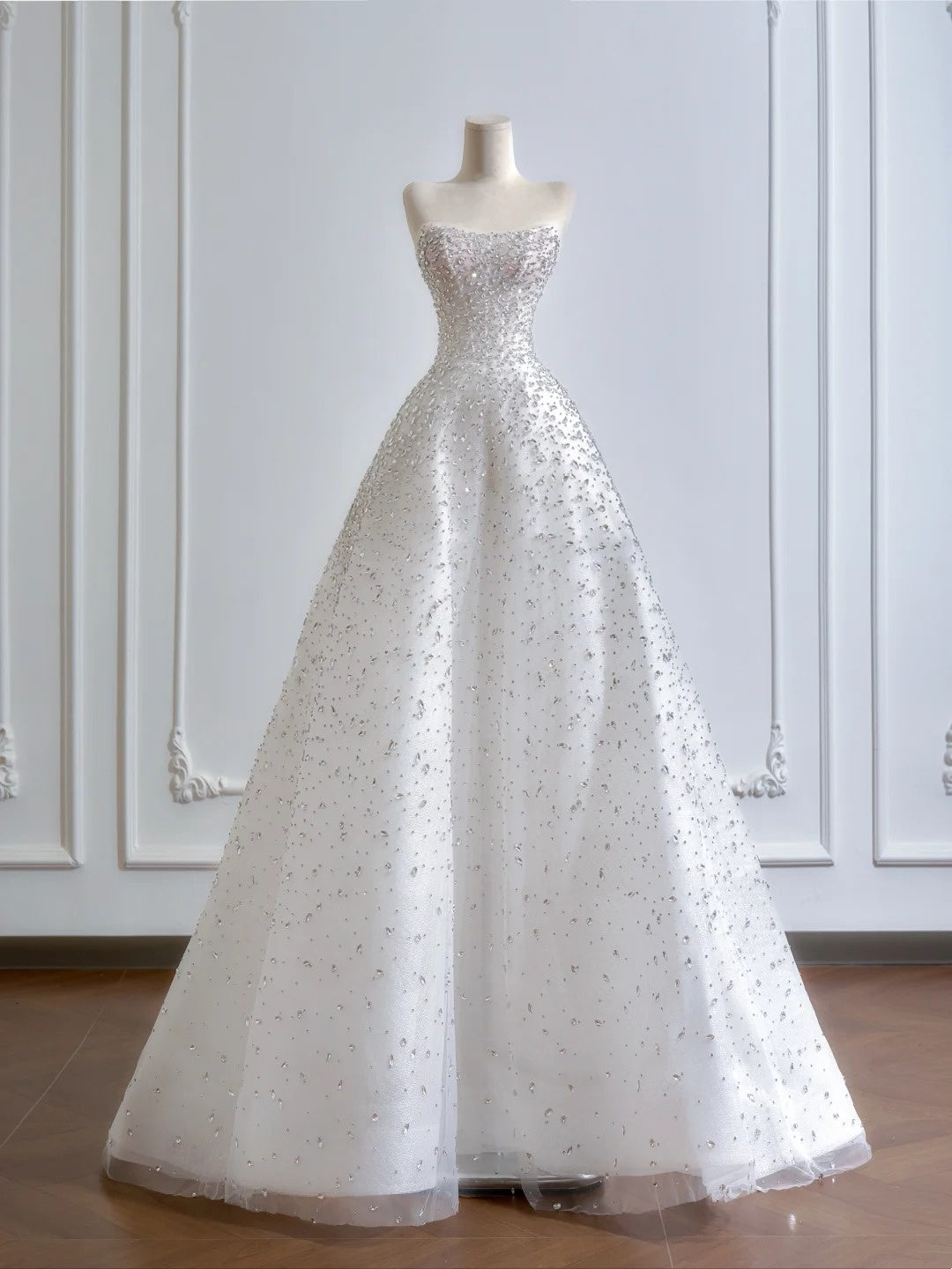 Robe de mariée brillante sans bretelles en cristal D3391