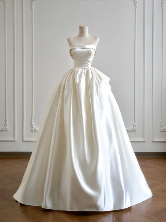 Robe de mariée élégante sans bretelles, robe de mariée plissée D3392