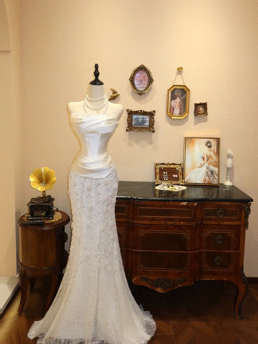 Robe de mariée sirène plissée sans bretelles, brillante, D3400