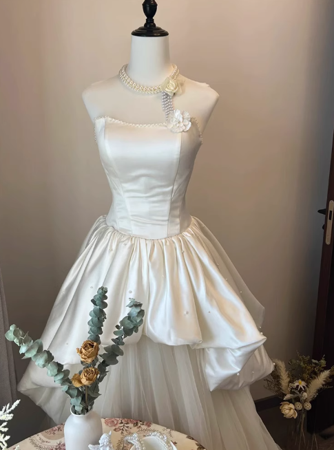 Robe de mariée beauté A-Line, décolleté en cœur, plissée, D3302