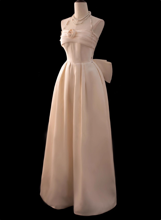 Pretty Wedding Dress A Line Strapless Pleated Wedding Dress D3255