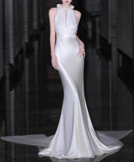Elegant Wedding Dress Crew Neck Rose Pleated Mermaid Wedding Dress D3257