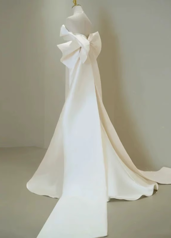 Beauty Wedding Dress Strapless Bowknot Mermaid Wedding Dress D3258