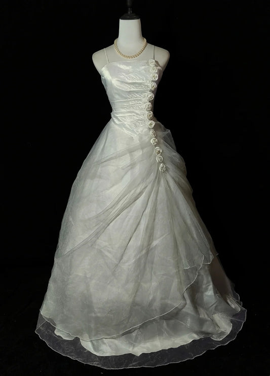 Robe de mariée beauté A-Line, décolleté en cœur, plissée, D3302