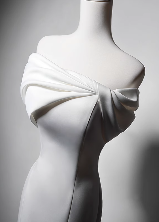 Robe de mariée beauté A-Line, décolleté en cœur, plissée, D3302