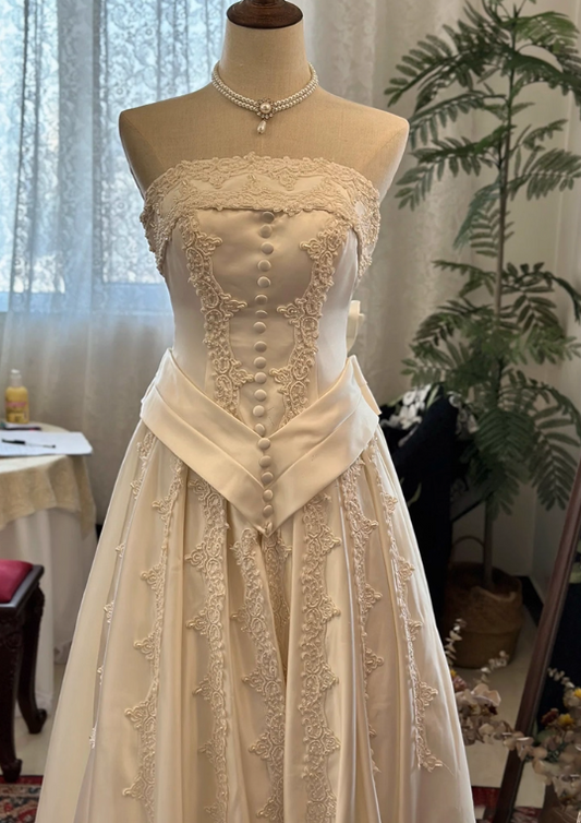 Vintage Wedding Dress A Line Strapless Pleated Wedding Dress D3660