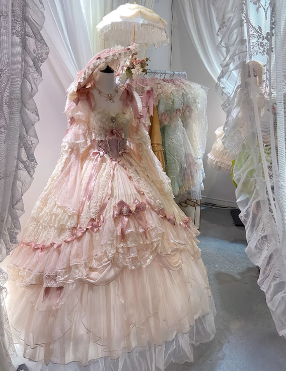 Charming Prom Dress Spaghetti Straps Lace Tulle Ball Gown Sweet 16 Dress Evening Dress D3716