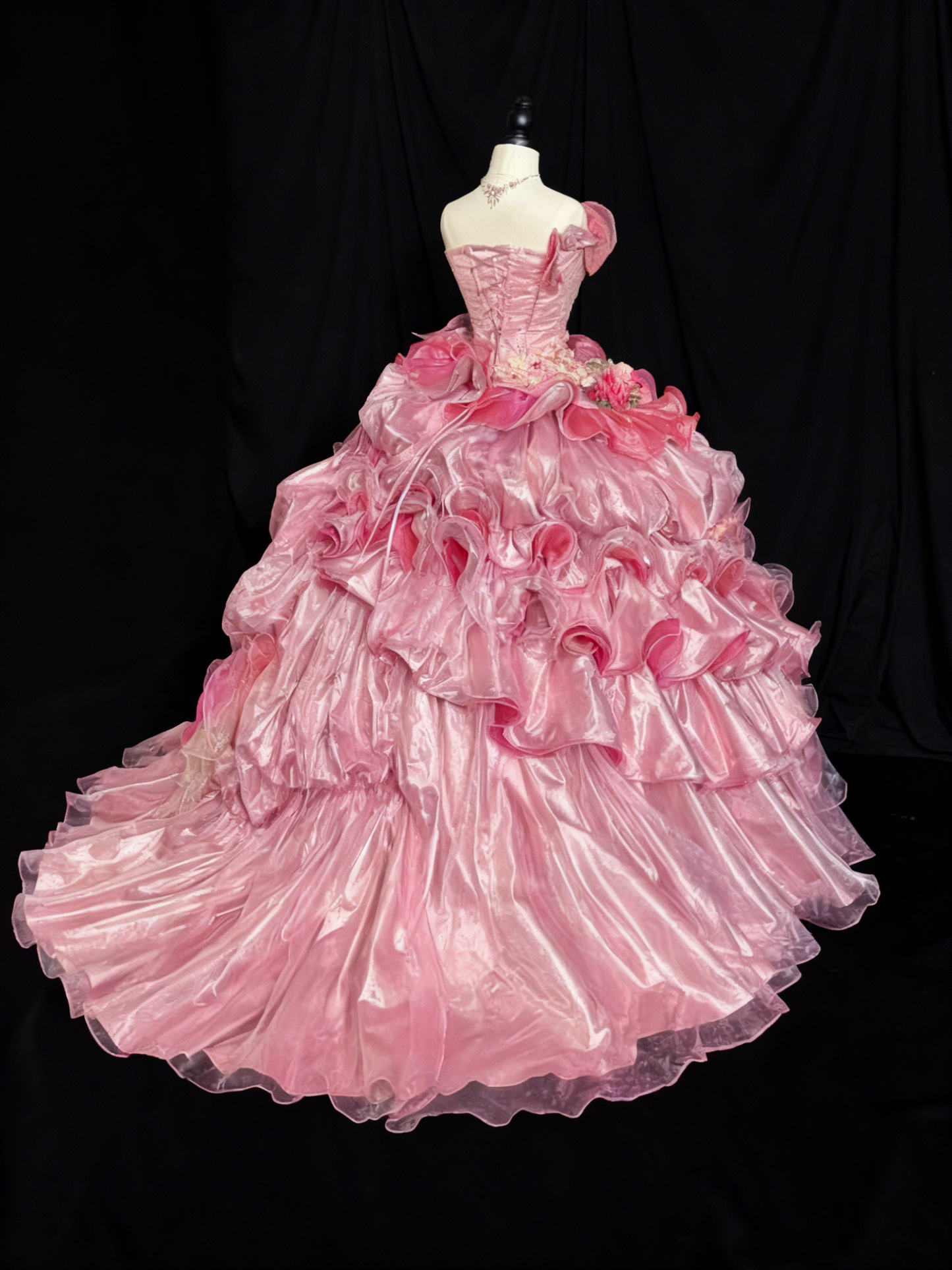 Gorgeous Prom Dress Strapless Ruffle Ball Gown Sweet 16 Dress Birthday Outfits D3802