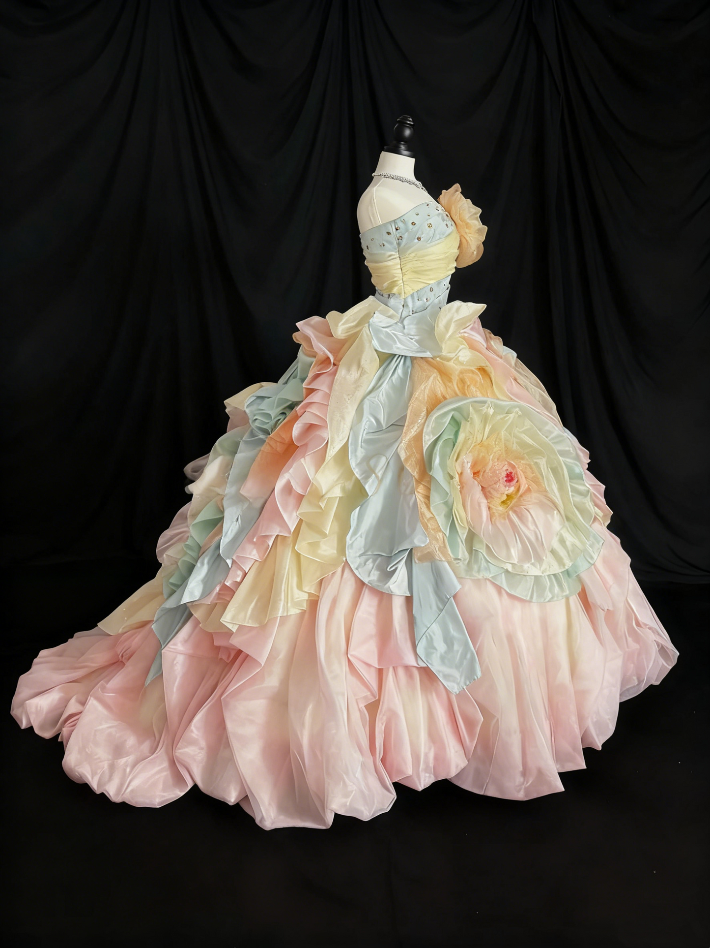 Pretty Prom Dress Strapless Pleated Flower Evening Dress Sweet 16 Dress Birthday Outfits D3814