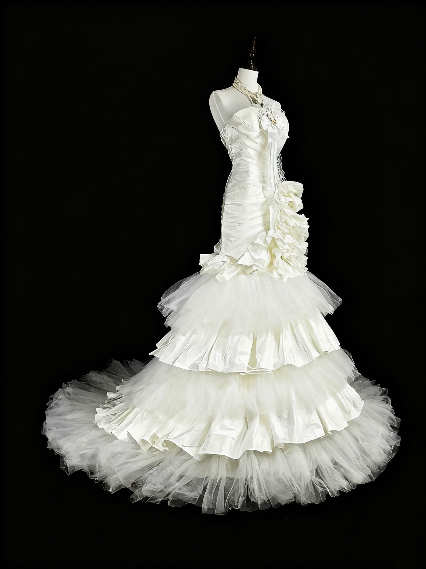 Robe de mariée beauté A-Line, décolleté en cœur, plissée, D3302