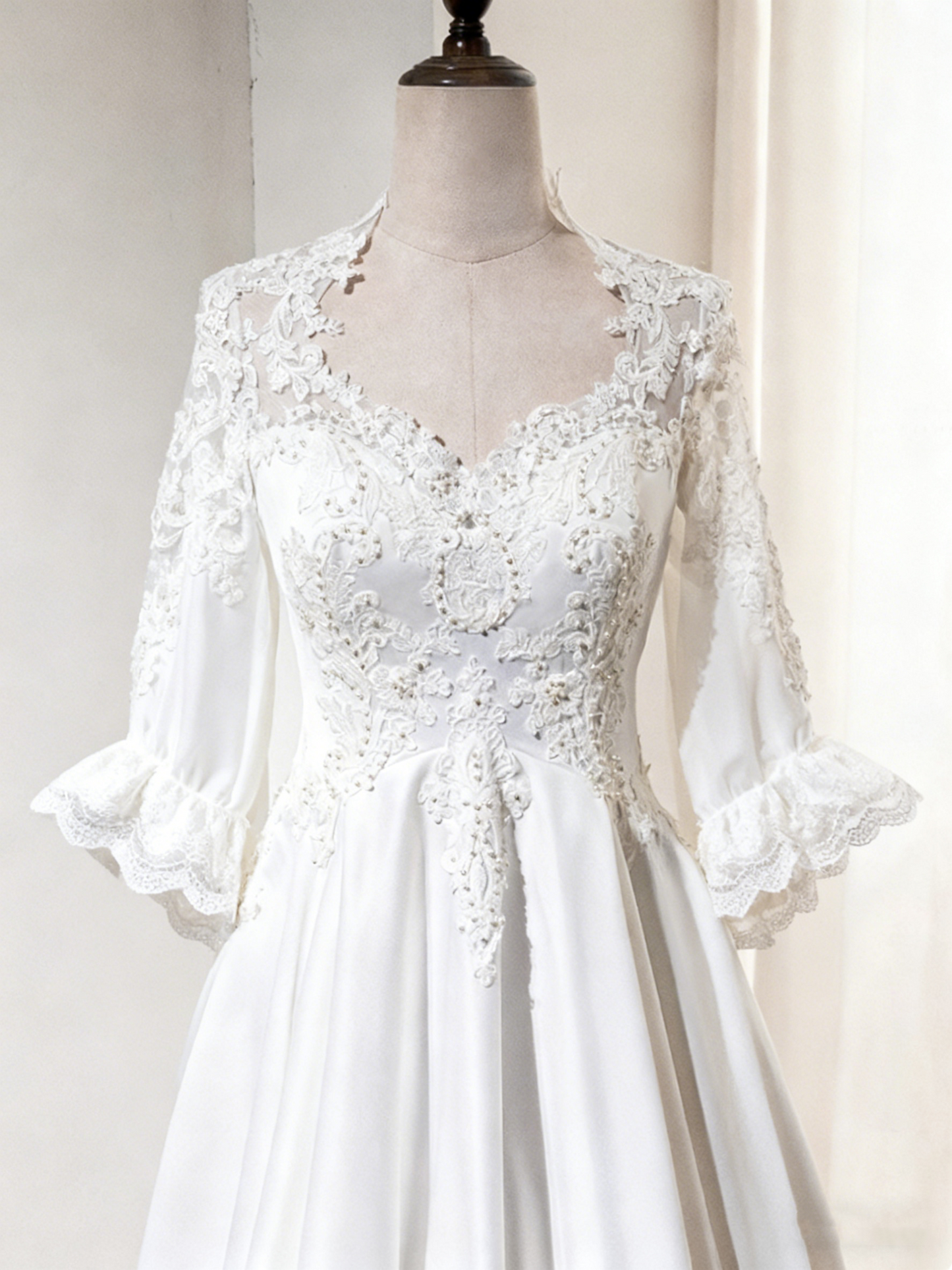 Retro Wedding Dress A Line Sweetheart Pleated Wedding Dress D3891