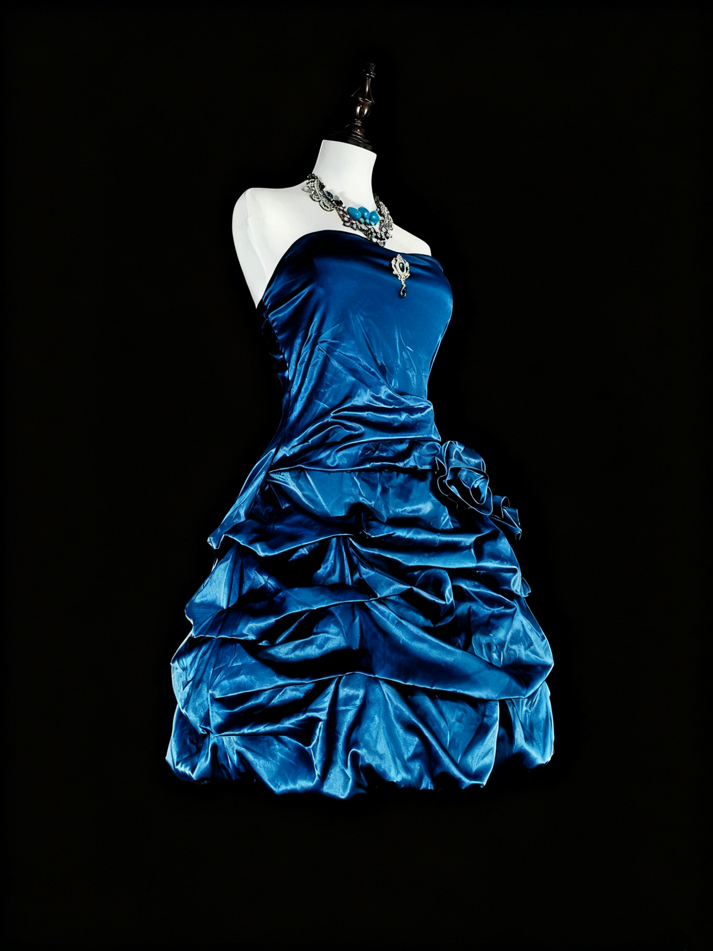 Pretty Homecoming Dress Strapless Pleated Short Prom Dress Back to School Outfits Cocktail Dress D3900