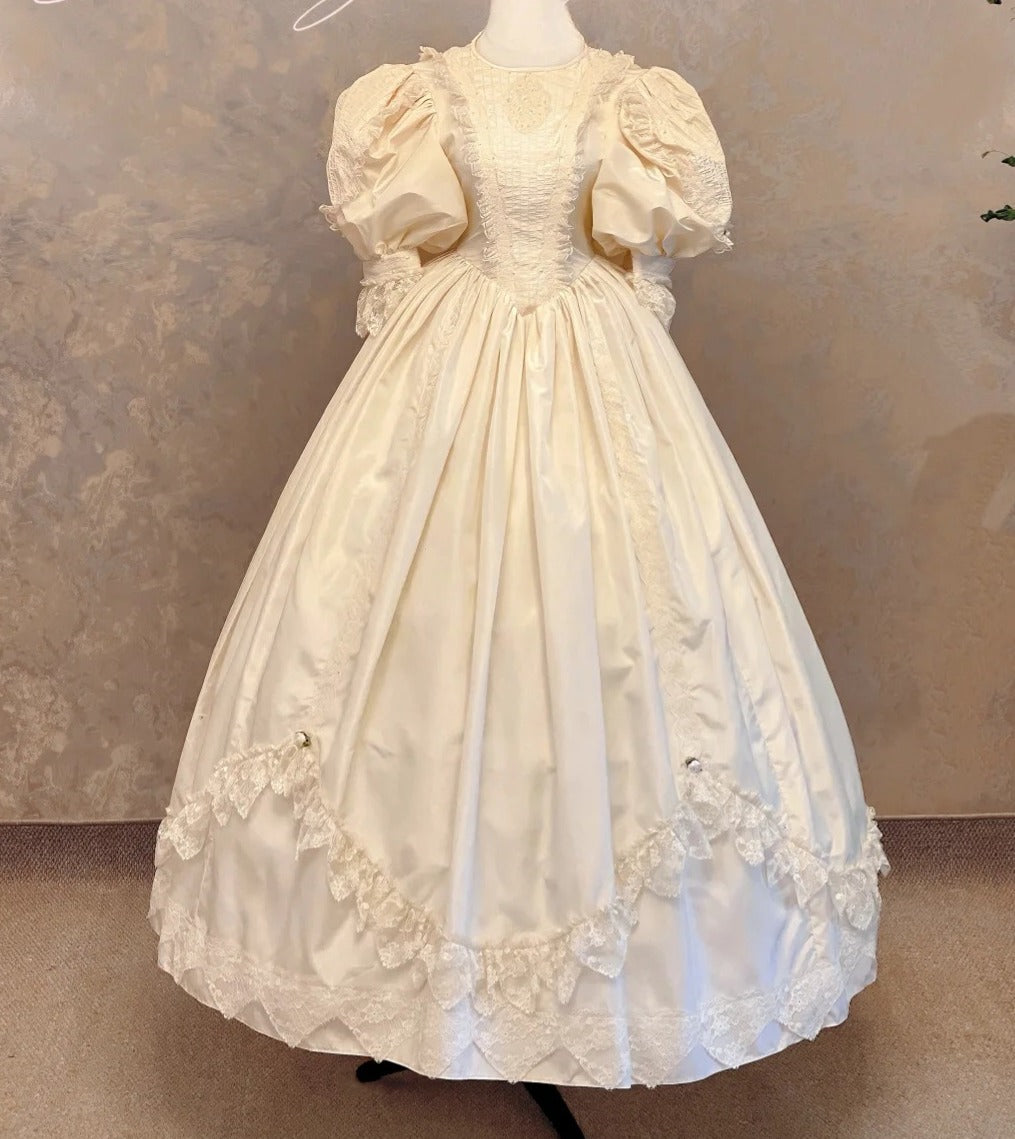 Vintage Wedding Dress Crew Neck Pleated Wedding Dress D3955