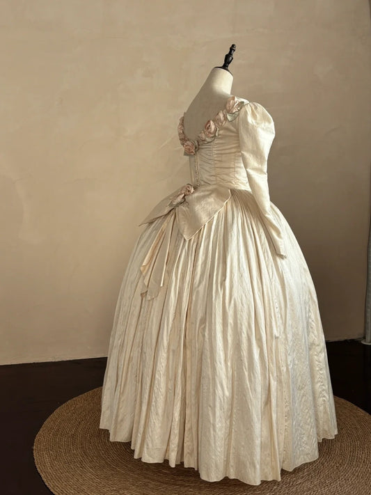 Retro Wedding Dress Crew Neck Pleated Wedding Dress D4002