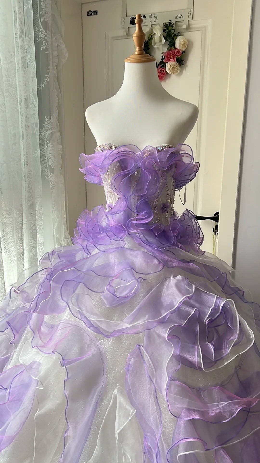 New Arrival Prom Dress Strapless Ruffle Ball Gown Evening Dress Quinceanera Dress D4127
