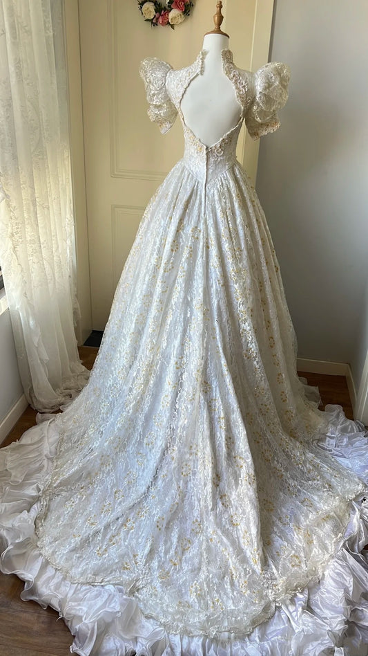 Vintage Wedding Dress High Collar Backless Pleated Wedding Dress D4147