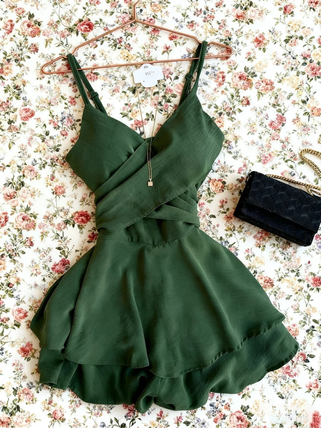 Stunning Homecoming Dress Spaghetti Straps Pleated Short Prom Dress Birthday Party Dress Cocktail Dress D4164