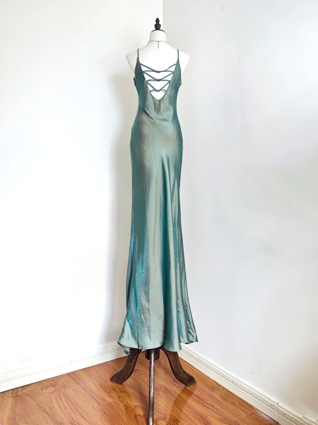 Glänzendes Ballkleid mit herzförmigem Pailletten-Meerjungfrauen-Abendkleid, Galakleid, Geburtstagspartykleid, D3415