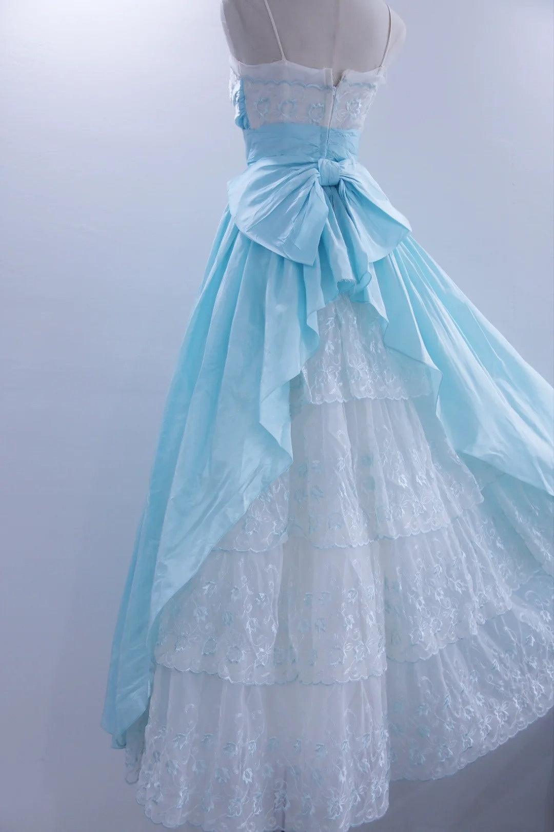 Glänzendes Ballkleid mit herzförmigem Pailletten-Meerjungfrauen-Abendkleid, Galakleid, Geburtstagspartykleid, D3415