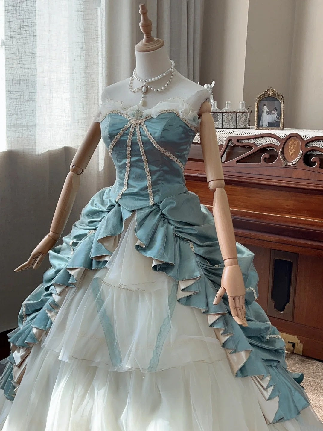 Glänzendes Ballkleid mit herzförmigem Pailletten-Meerjungfrauen-Abendkleid, Galakleid, Geburtstagspartykleid, D3415