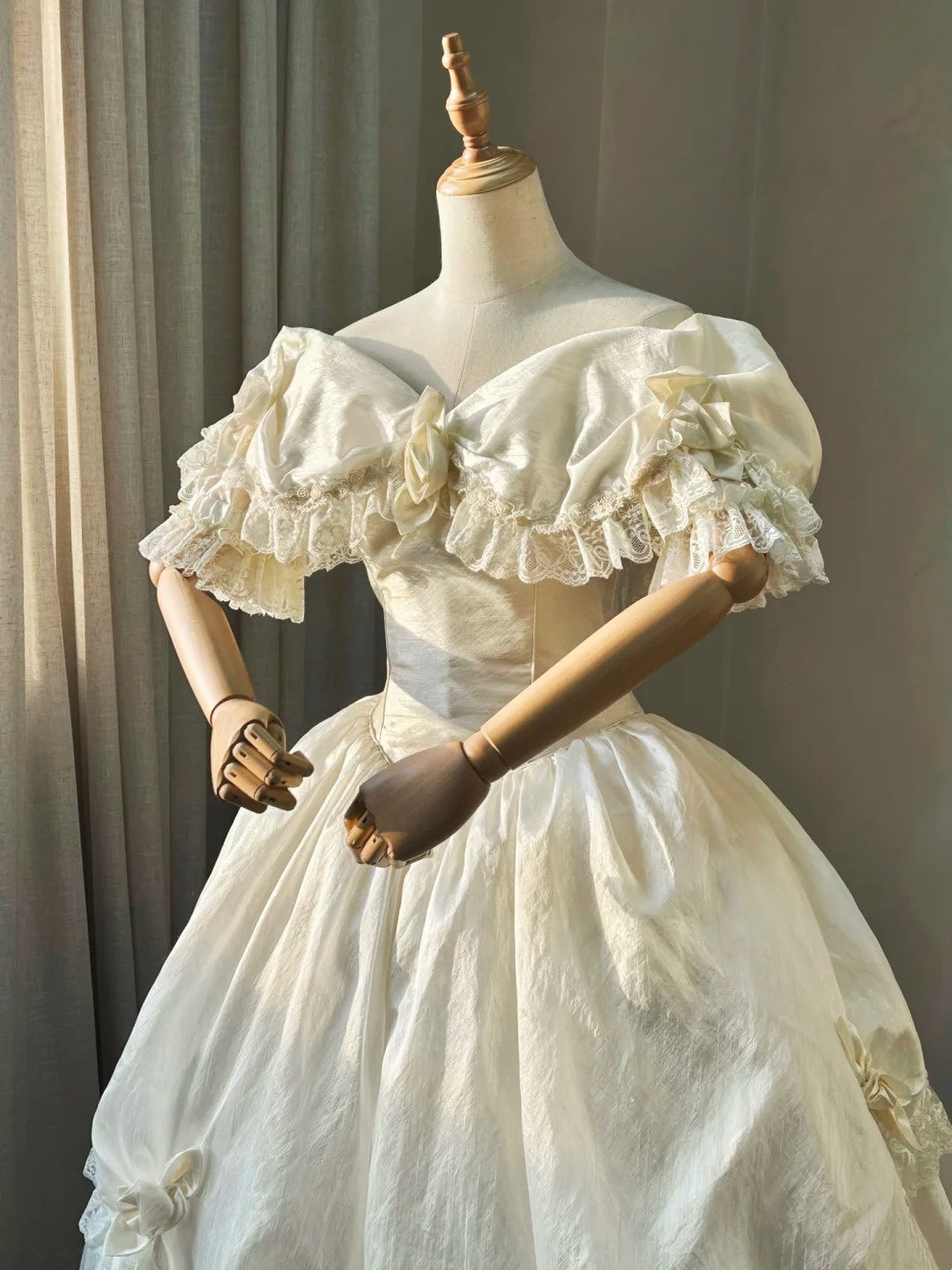 Beauty Brautkleid A-Linie Herzausschnitt Plissee Brautkleid D3302