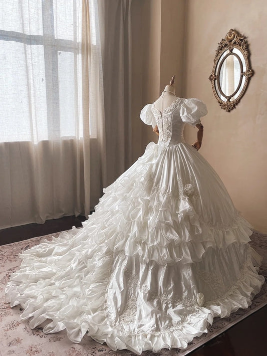 Vintage Wedding Dress V-neck Pleated Wedding Dress D4360