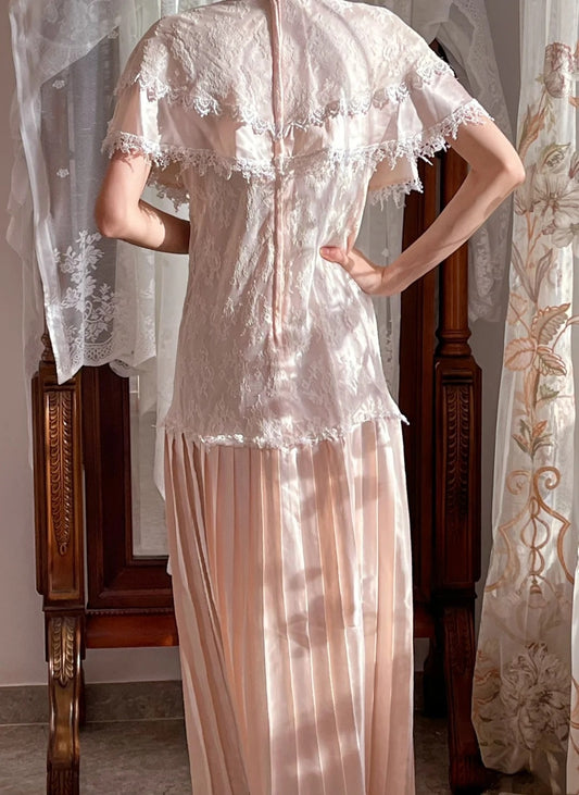 Vintage Wedding Dress Crew Neck Lace Pleated Wedding Dress D4442