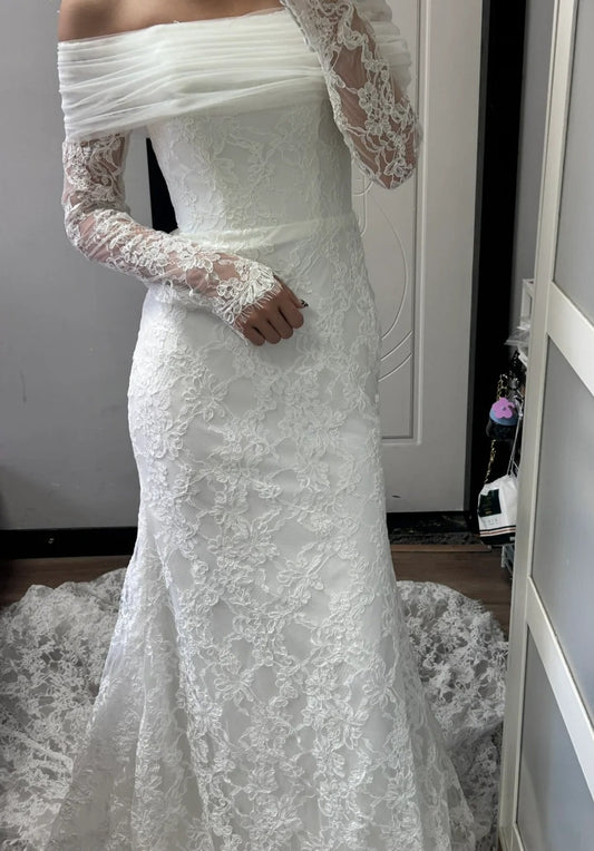 Stunning Wedding Dress Off Shoulder Long Sleeves Pleated Wedding Dress D4499