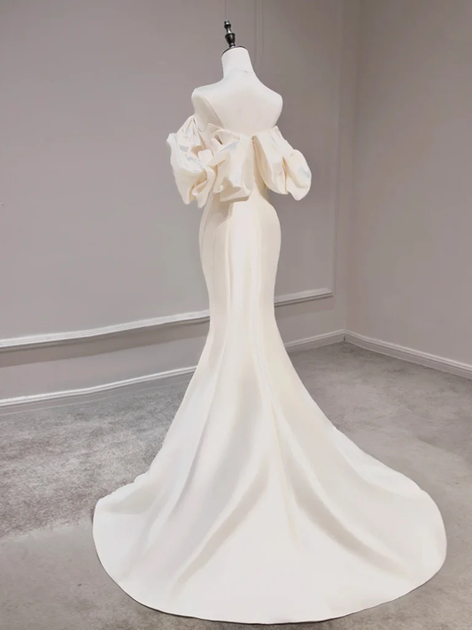 Robe de bal longue en satin à épaules dénudées et style sirène, couleur champagne clair, MD7257