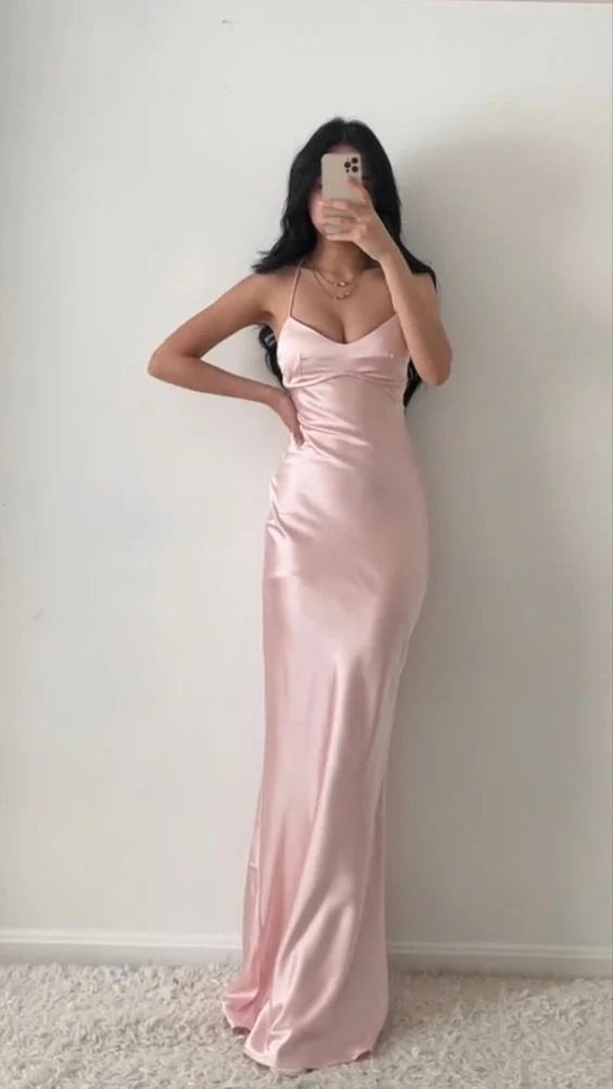 Robe de soirée fourreau en satin rose à col licou et longue MD7609