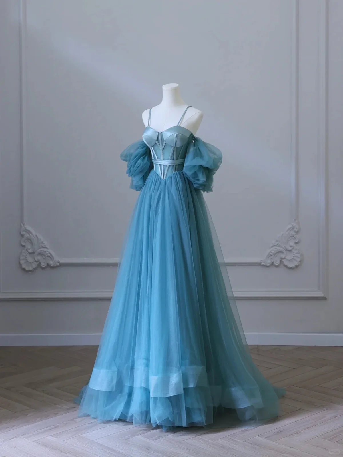 Blue Spaghetti Straps A-Line Tulle Long Formal Party Dress MD7708
