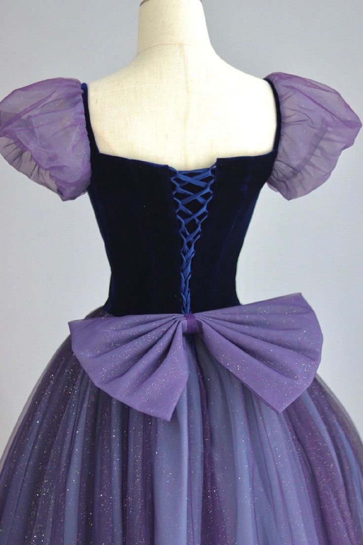 Robe de soirée longue violette élégante coupe trapèze MD7784