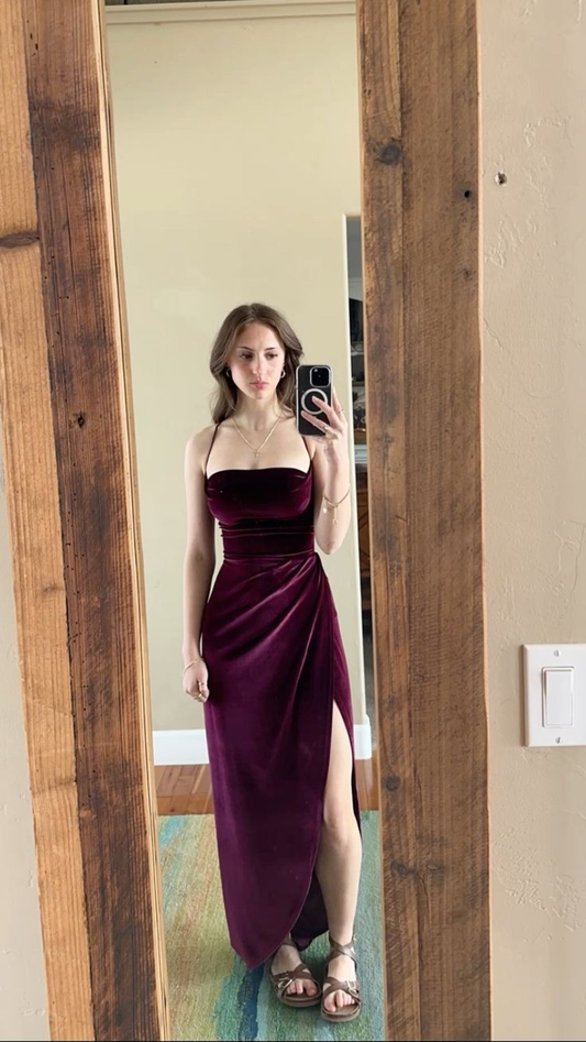 Burgunderrotes, langes, formelles Abendkleid mit Samtträgern MD7815