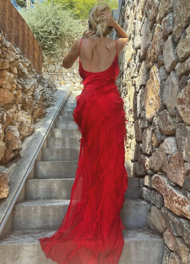Robe de soirée longue rouge à bretelles spaghetti et volants MD7847