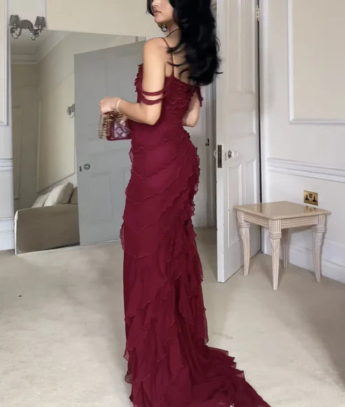 Robe de bal longue rouge vin à bretelles dénudées et volants superposés, MD7894