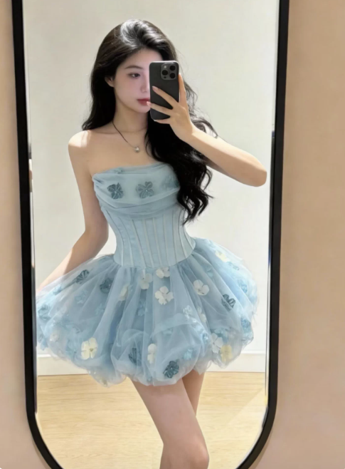 Vintage Homecoming Dress Strapless Tulle Applique Short Pleated Prom Dress Back to School Outfits Party Dress D6046