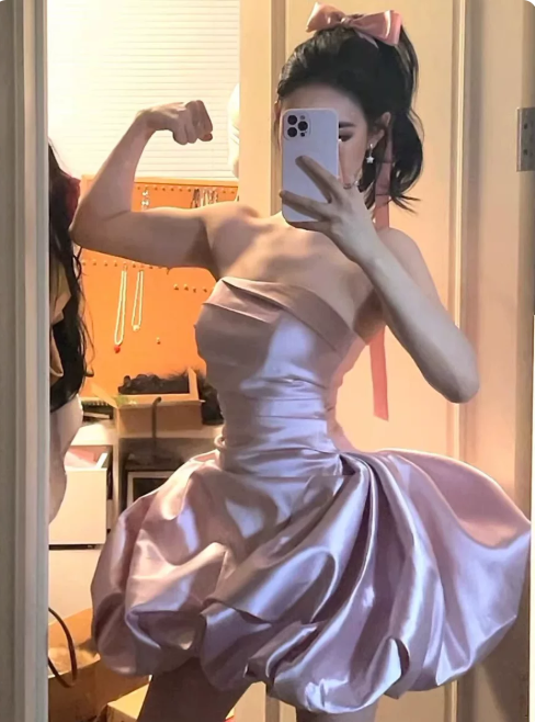 Sweet Homecoming Dress Strapless Pleated Short Prom Dress Back to School Outfits Party Dress D6082
