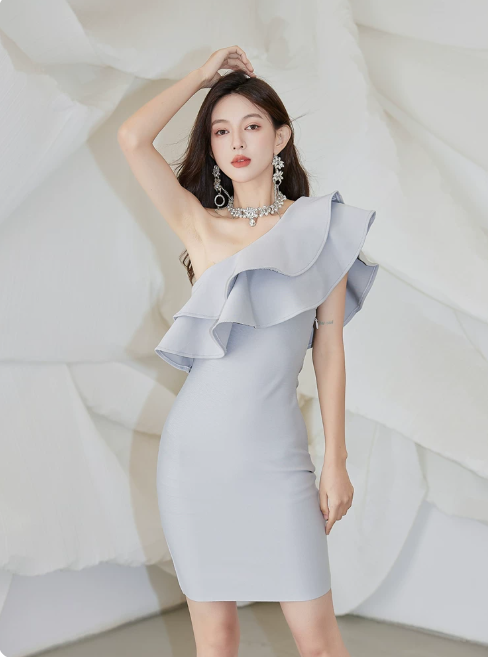 Fashionable Homecoming Dress Asymmetric Hugging Prom Dress Back to School Outfits Party Dress D6165