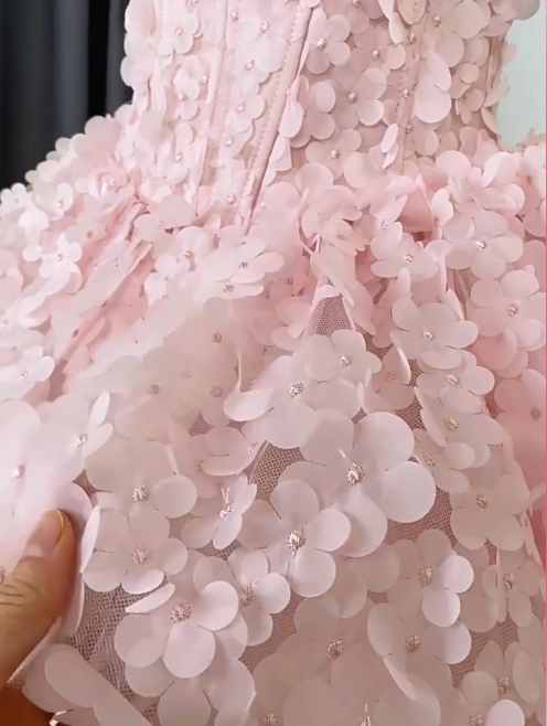 Elegant Homecoming Dress Strapless Cascade Butterfly Prom Dress Back to School Outfits Party Dress D6205