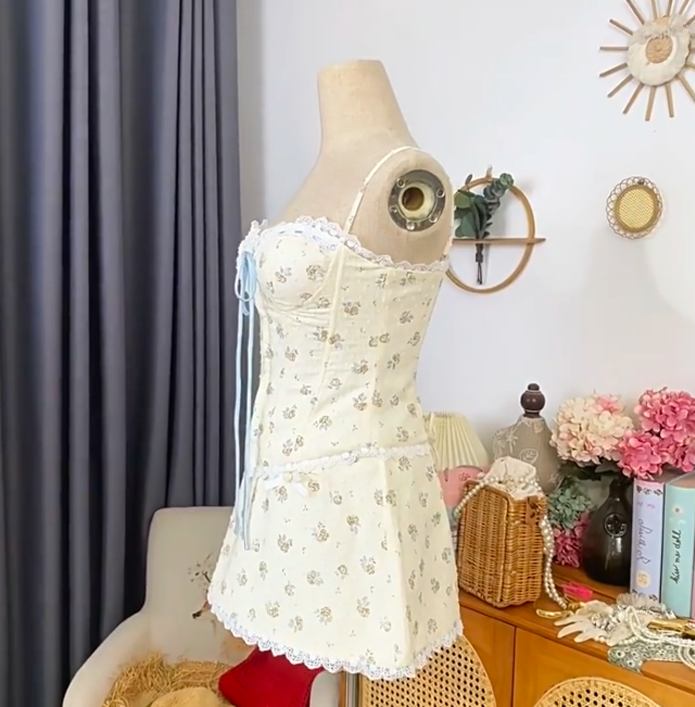Simple Homecoming Dress Spaghetti Strap Lace Prom Dress Back to School Outfits Party Dress D6208