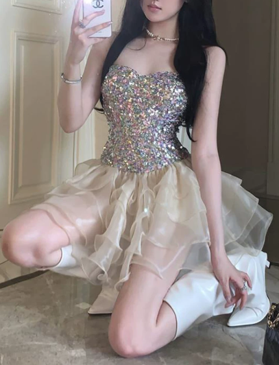 Shiny Homecoming Dress Sweetheart Sequins Cascade Prom Dress Back to School Outfits Party Dress D6314
