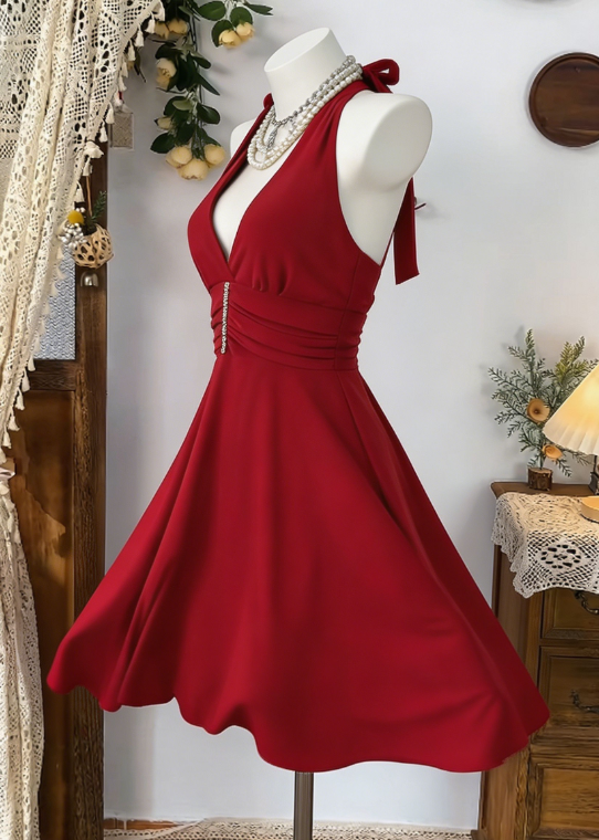 Charming Homecoming Dress V Neck Rinestone Pleated Backless Back to School Outfits Party Dress D6585