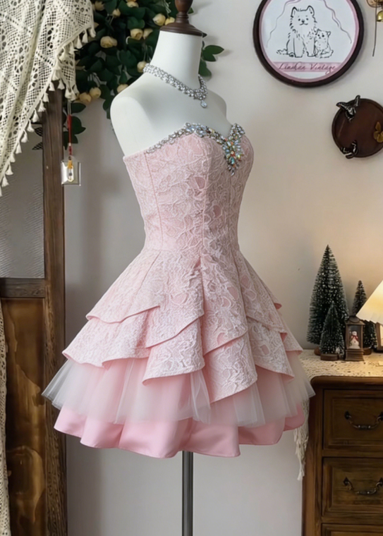 Chic Homecoming Dress Sweetheart Rinestone Cascade Back to School Outfits Party Dress D6628