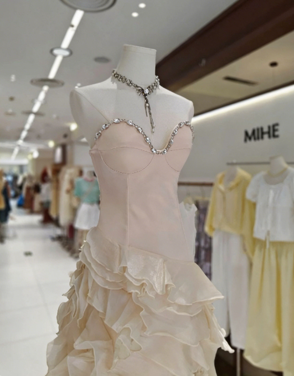 Charming Homecoming Dress Sweetheart Rinestone Cascade Hi-Lo Back to School Outfits Party Dress D6651