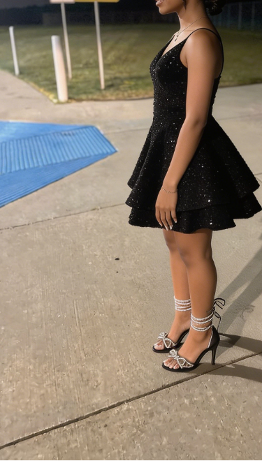 New Homecoming Dress V Neck Black Sequins Back to School Outfits Party Dress D6688