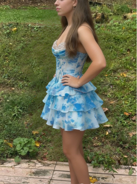 Stunning Homecoming Dress Sweetheart Cascade Rinestone Back to School Outfits Party Dress D6823