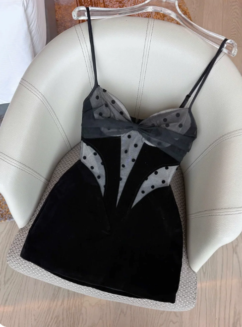 Stunning Homecoming Dress Spaghetti Strap Tulle Polka Dots Back to School Outfits Party Dress D6857