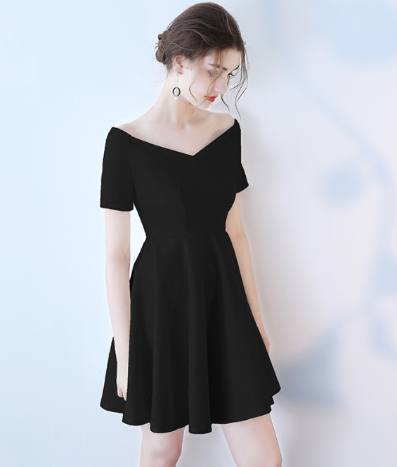 Nice Homecoming Dress Poretrait Pleated Back to School Outfits Party Dress D7447